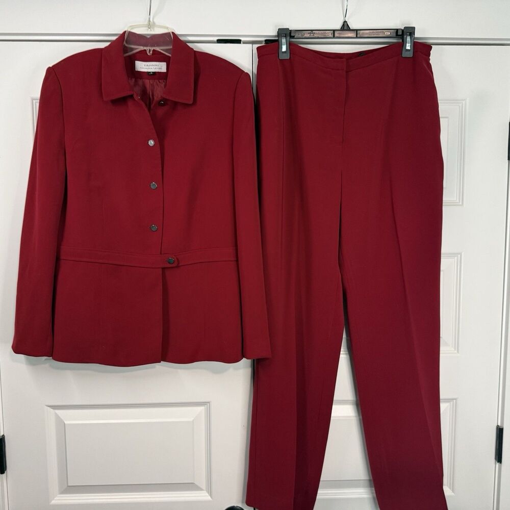 Tahari Women's Red Pantsuit 2 Piece Set Blazer & Trousers Office Work Size 14